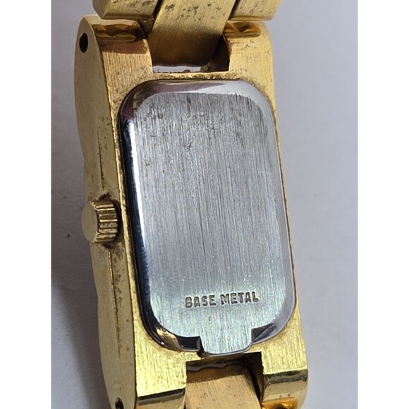 Vintage Wittnauer QWR Tank Watch Womens Black Dial Diamond New Battery Petite main image 12